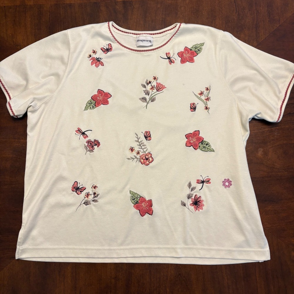 Bonworth Embroidered Floral Butterfly Top Women Large Petite Cream Short Sleeve